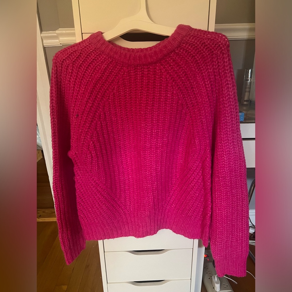 Hot Pink Knit Sweater Sz Medium
